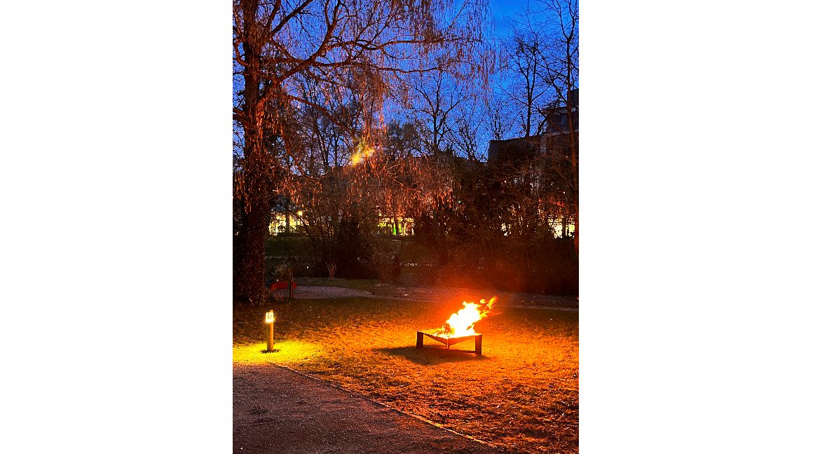 Ein frohes Osterfest w�nschen wir Ihnen und Ihren Familien