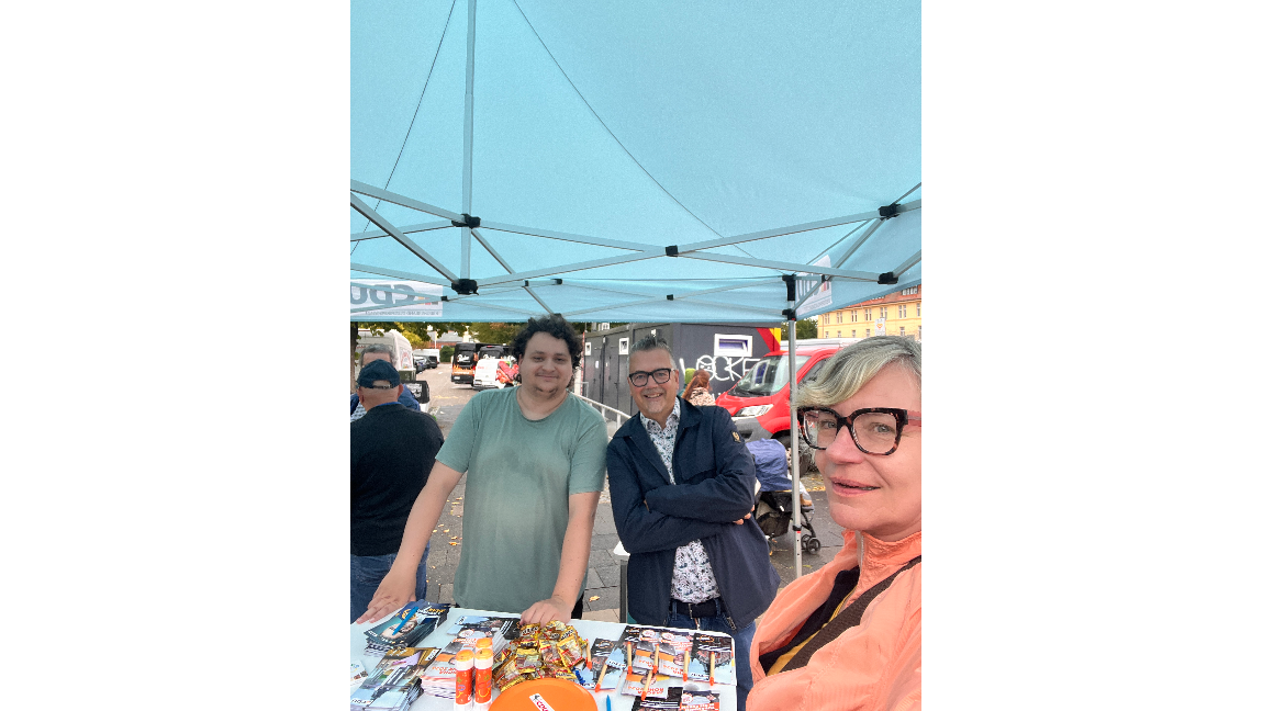 Wahlkampf Stand am Pferdemarkt