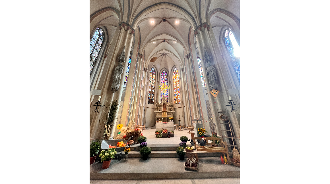 Gott sei Dank f�r die Ernte des Jahres, das t�gliche Brot und alle Gaben der Sch�pfung